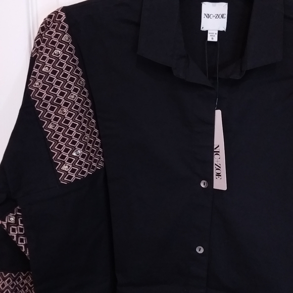 Women's Nic+Zoe Touch of Sequin Shirt. Size Extra Small. New With Tags - Picture 4 of 10